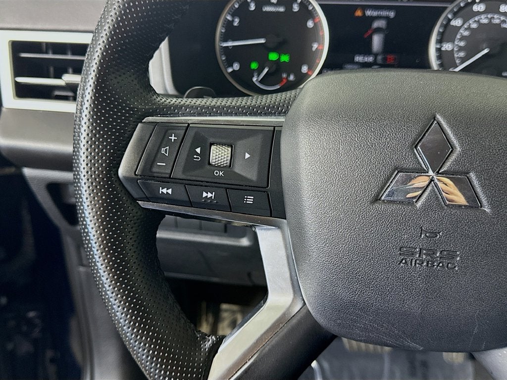 2024 Mitsubishi Outlander SE Black Edition