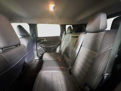 2024 Mitsubishi Outlander SE Black Edition