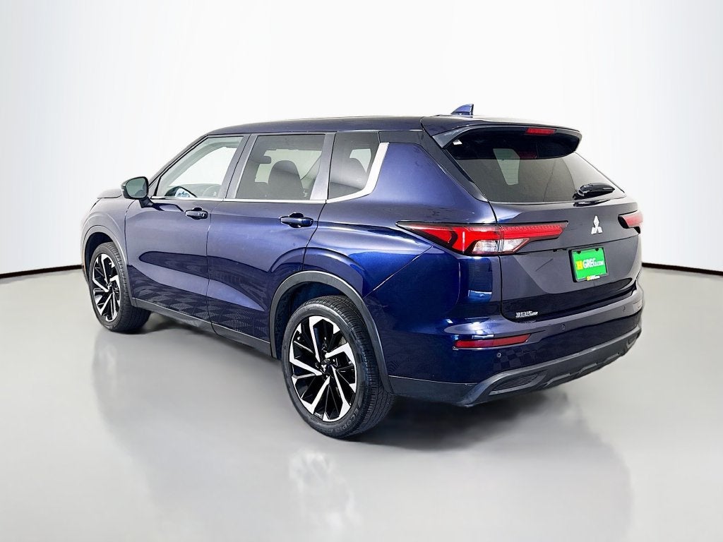 2024 Mitsubishi Outlander SE Black Edition