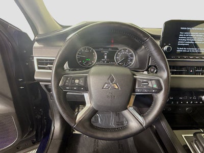 2024 Mitsubishi Outlander SE Black Edition