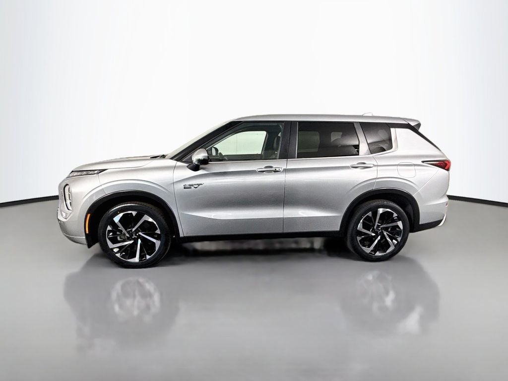 2024 Mitsubishi Outlander PHEV SE