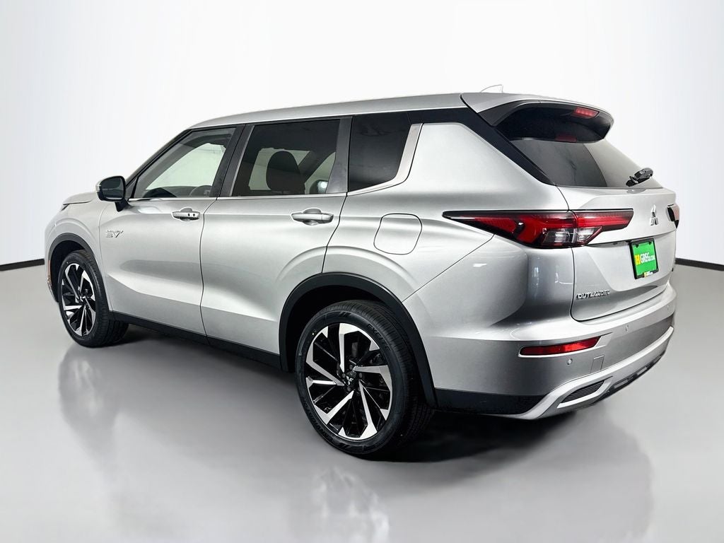 2024 Mitsubishi Outlander PHEV SE