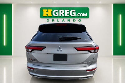 2024 Mitsubishi Outlander PHEV SE