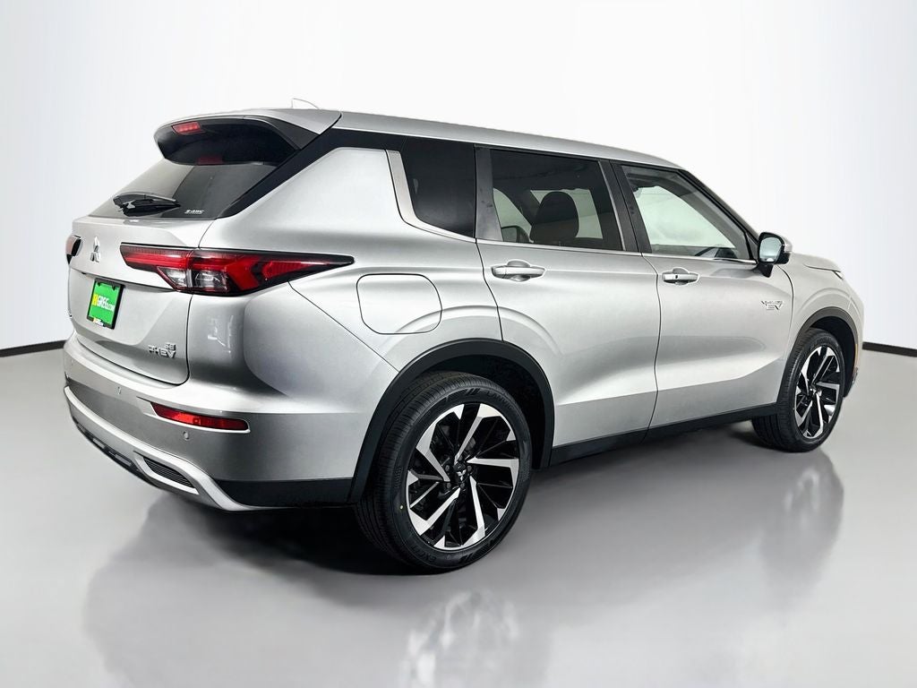 2024 Mitsubishi Outlander PHEV SE