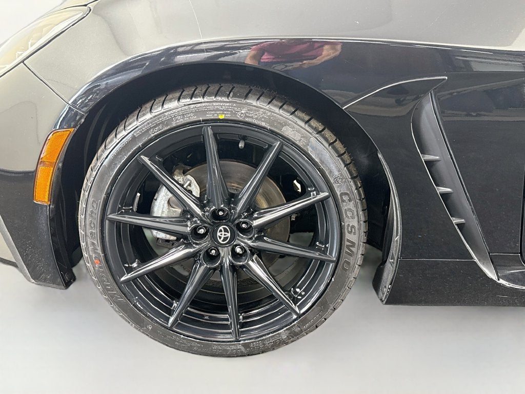 2024 Toyota GR86 Premium