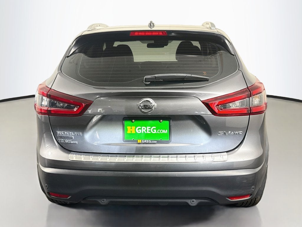 2022 Nissan Rogue Sport SV