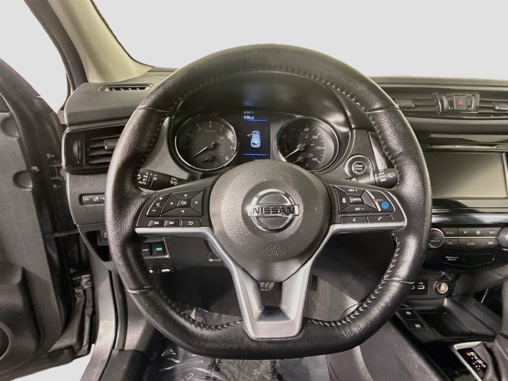 2022 Nissan Rogue Sport SV