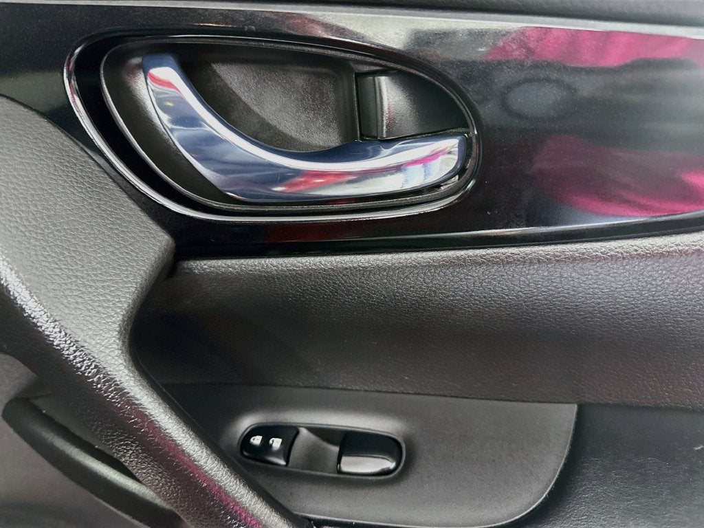 2019 Nissan Rogue Sport SV