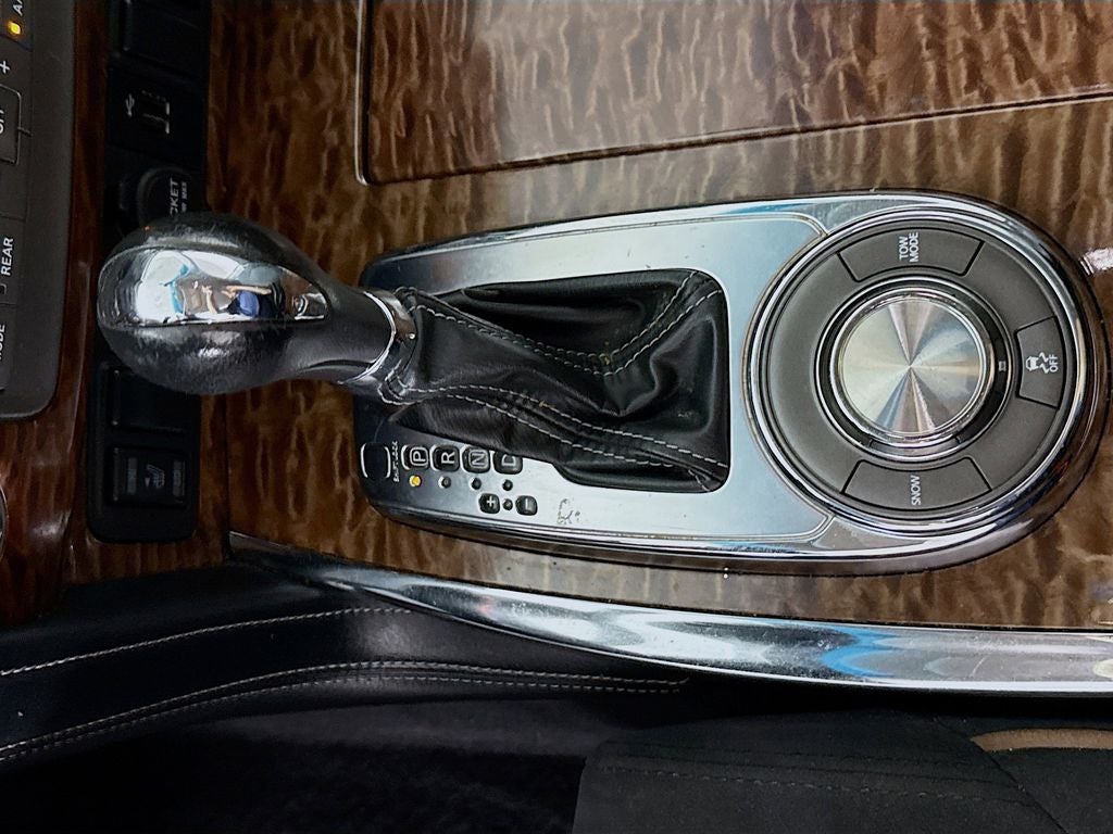 2020 Nissan Armada SV