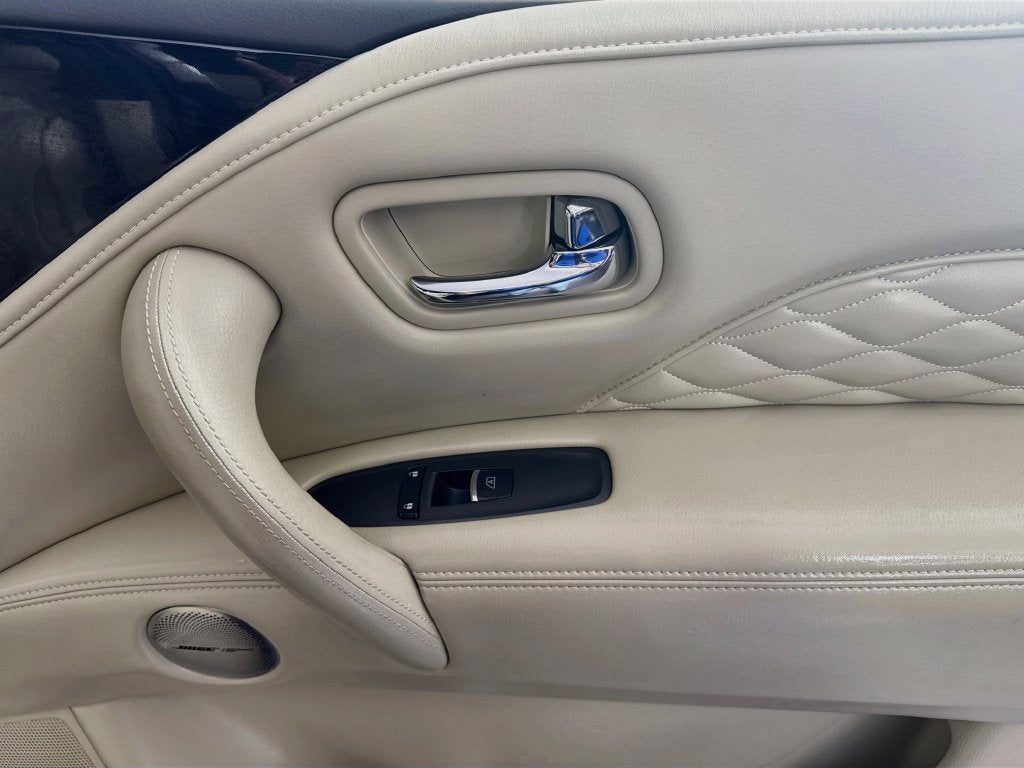 2023 INFINITI QX80 Sensory