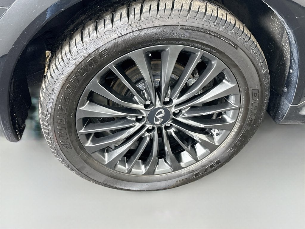 2023 INFINITI QX80 Sensory