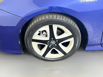 2016 Toyota Prius Four Touring