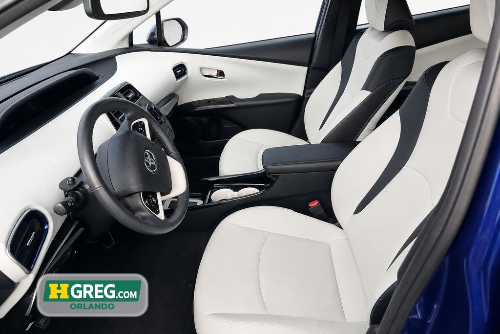 2016 Toyota Prius Four Touring
