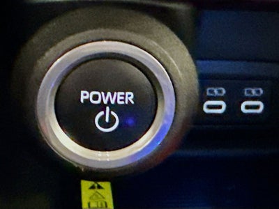 2024 Toyota Venza LE
