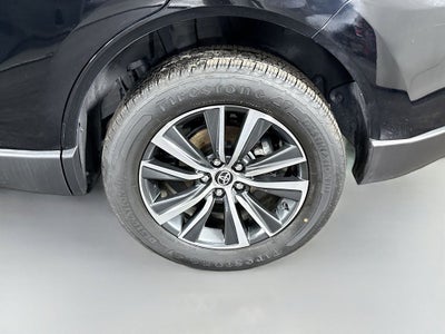 2024 Toyota Venza LE