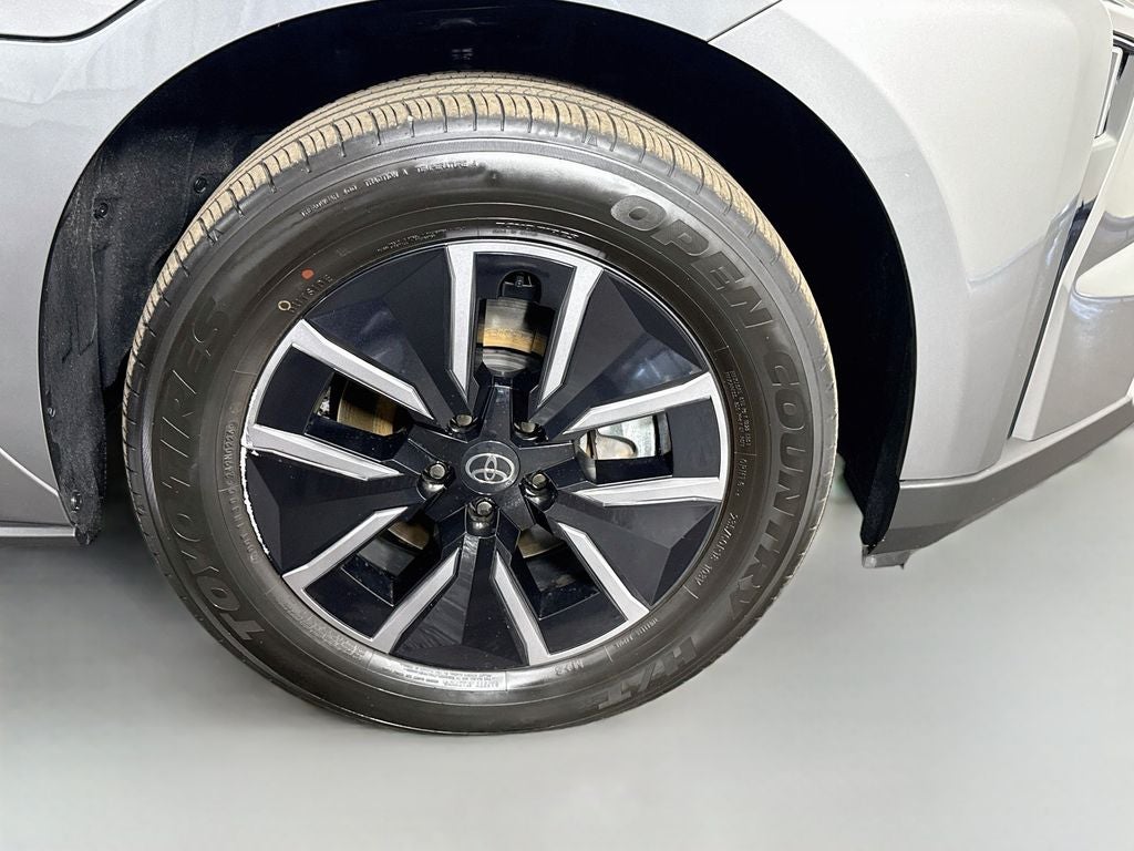 2026 Toyota bZ XLE Plus
