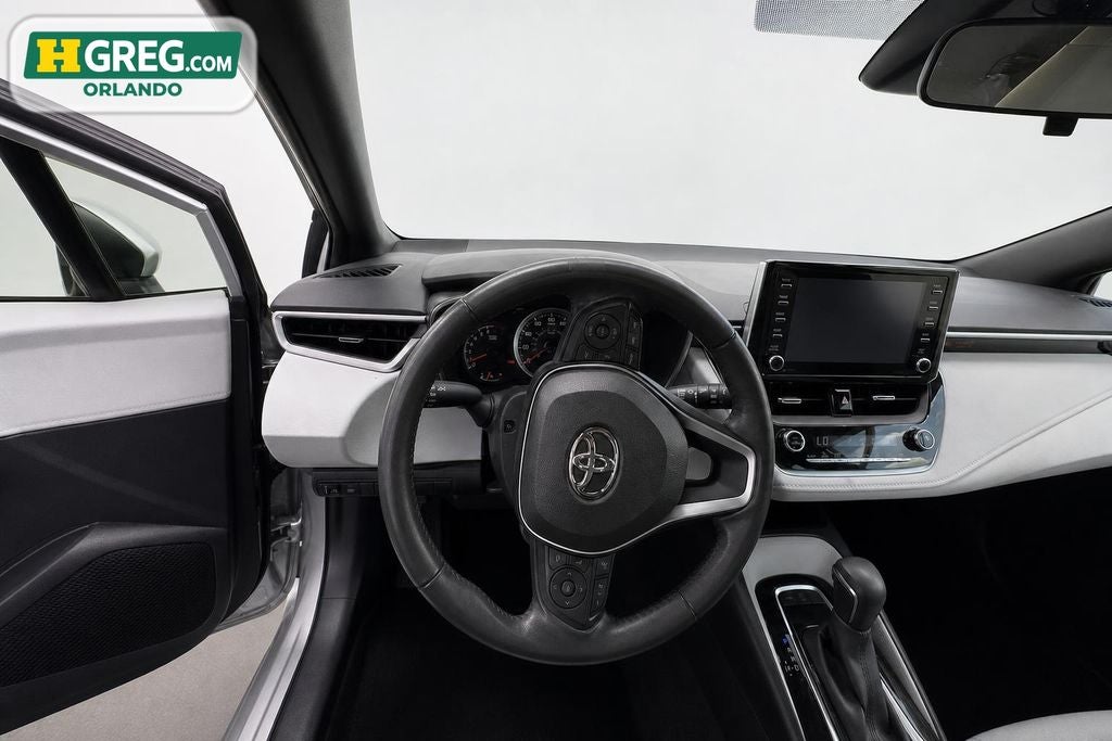 2022 Toyota Corolla Hatchback SE