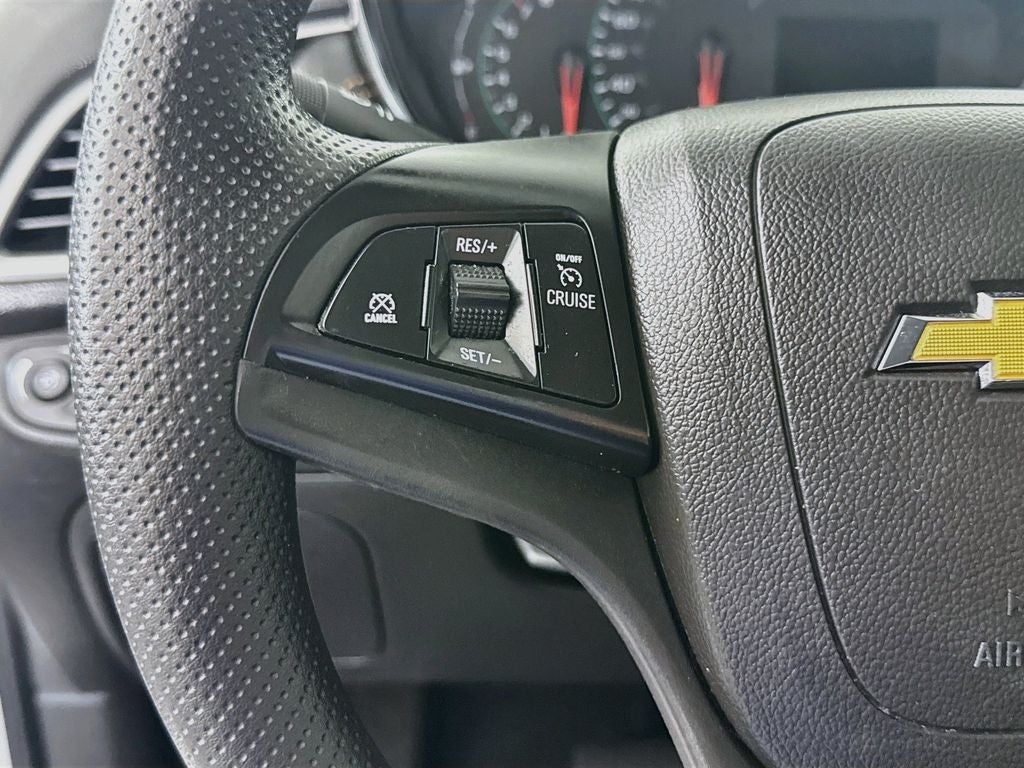 2022 Chevrolet Trax LS