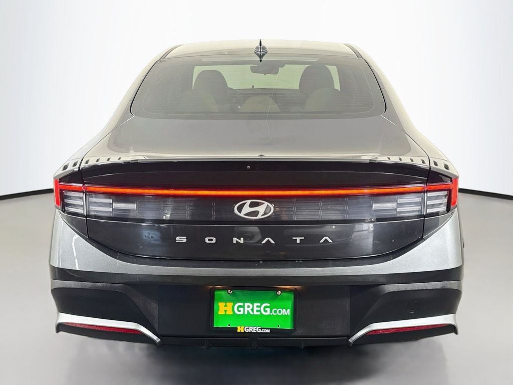 2025 Hyundai Sonata SE
