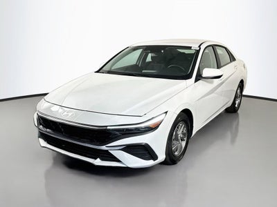 2025 Hyundai Elantra SE