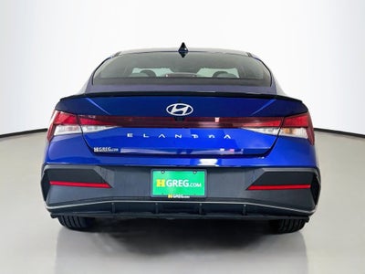 2025 Hyundai Elantra SEL Sport