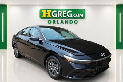 2024 Hyundai Elantra SEL