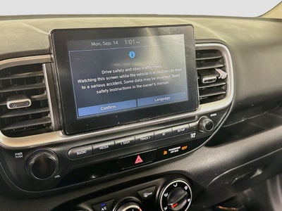 2021 Hyundai Venue SE