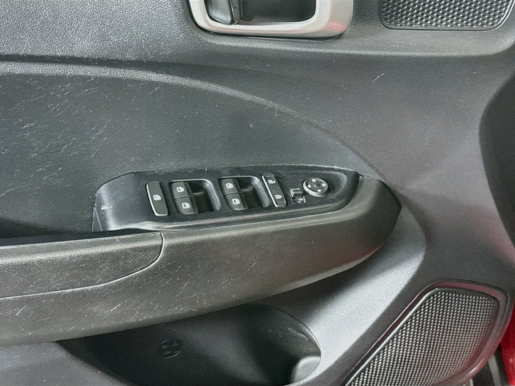 2021 Hyundai Venue SE