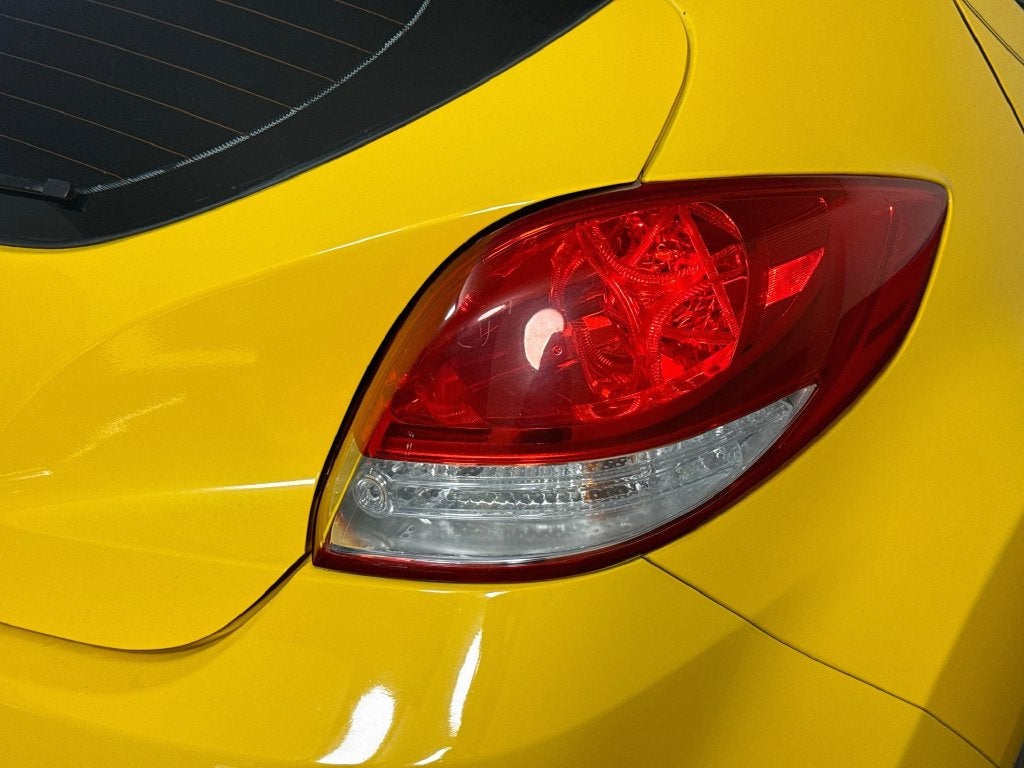 2015 Hyundai Veloster Base