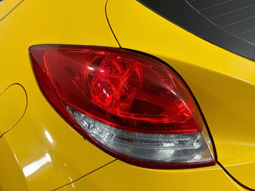 2015 Hyundai Veloster Base