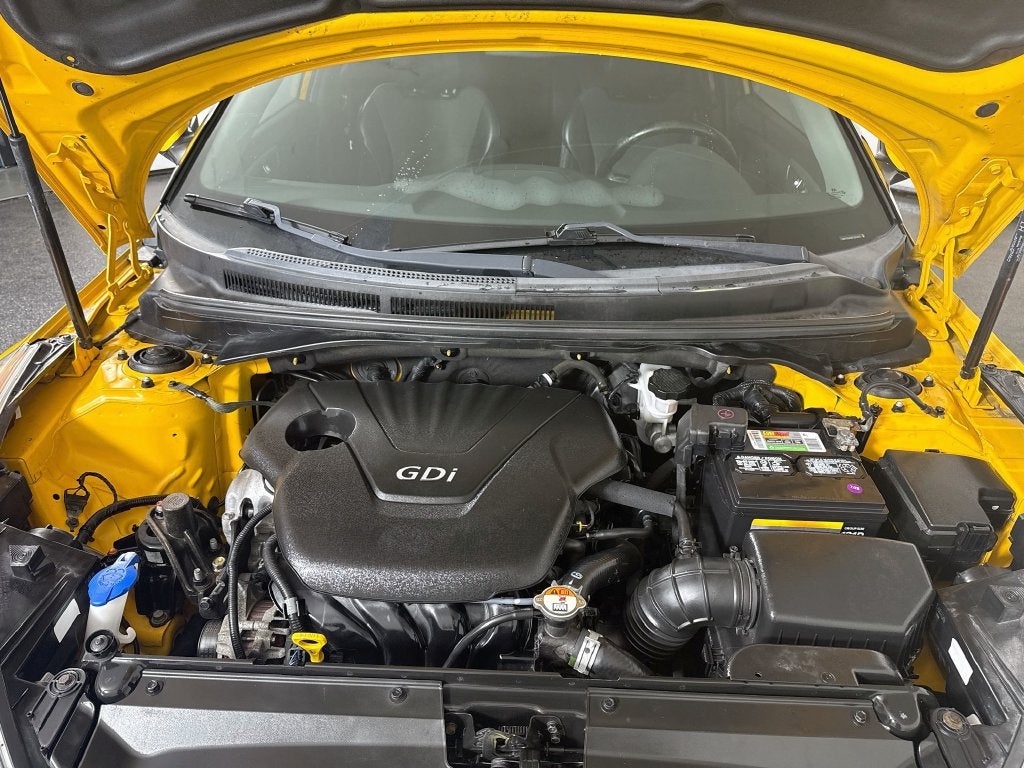 2015 Hyundai Veloster Base