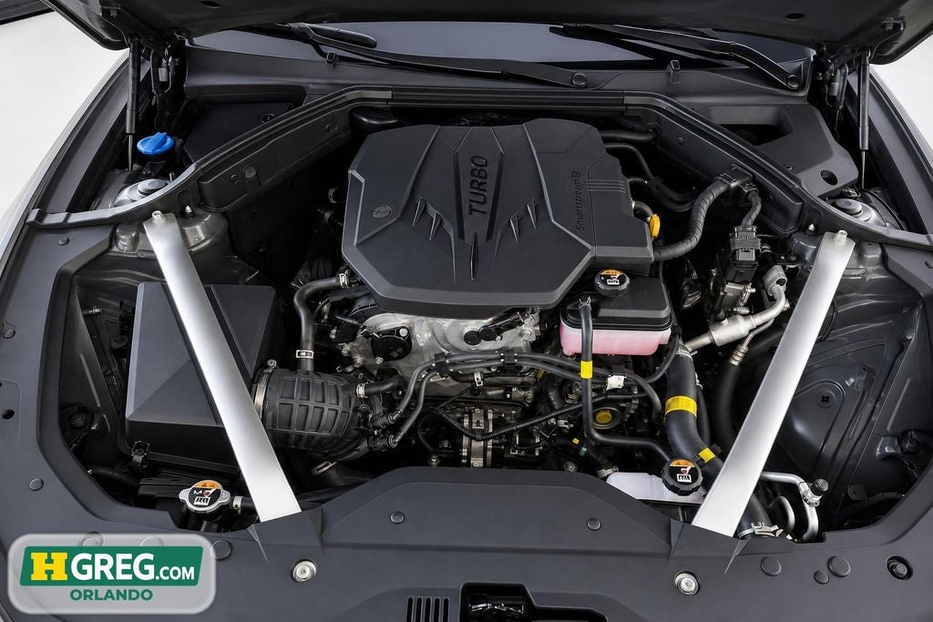 2025 Genesis G70 2.5T