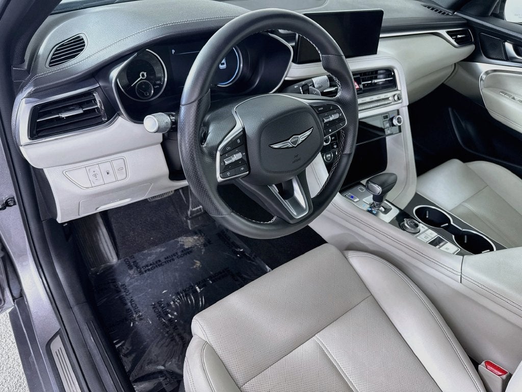 2025 Genesis G70 2.5T