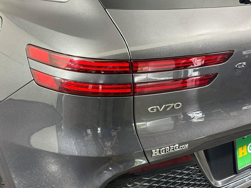 2023 Genesis GV70 2.5T