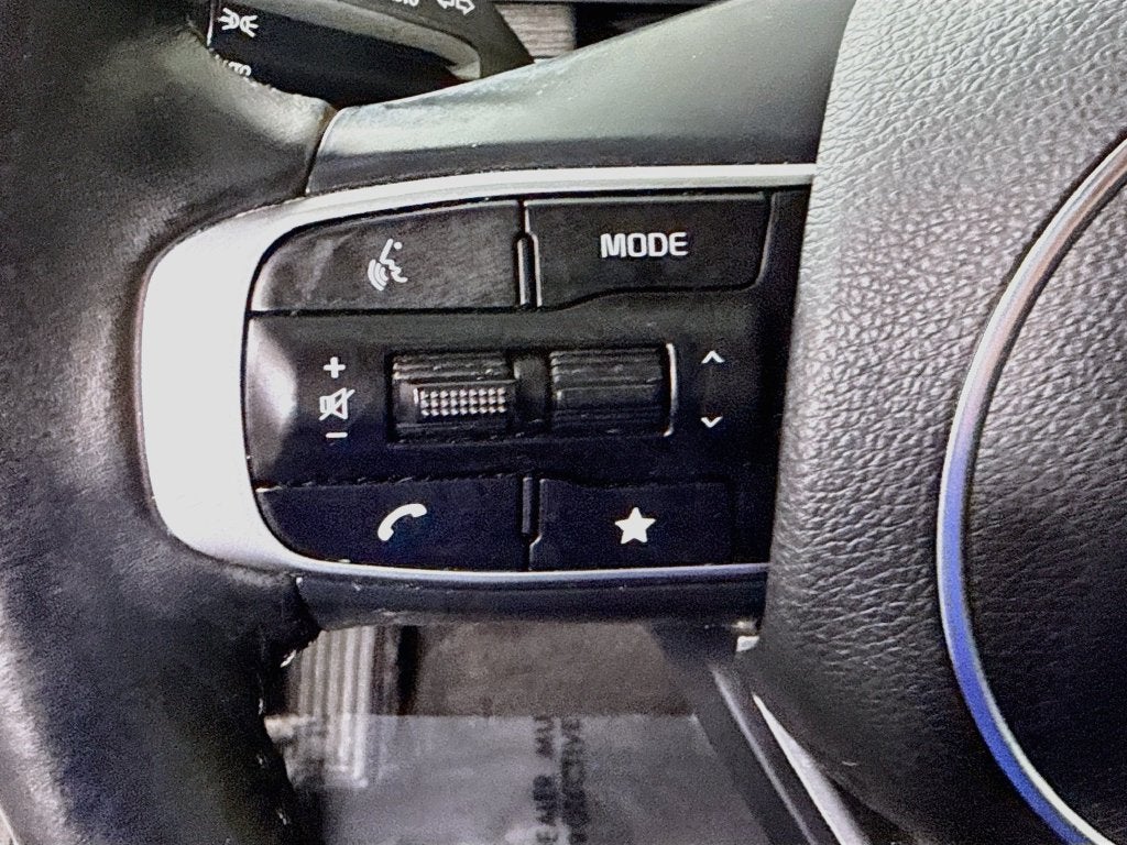 2025 Kia K5 EX