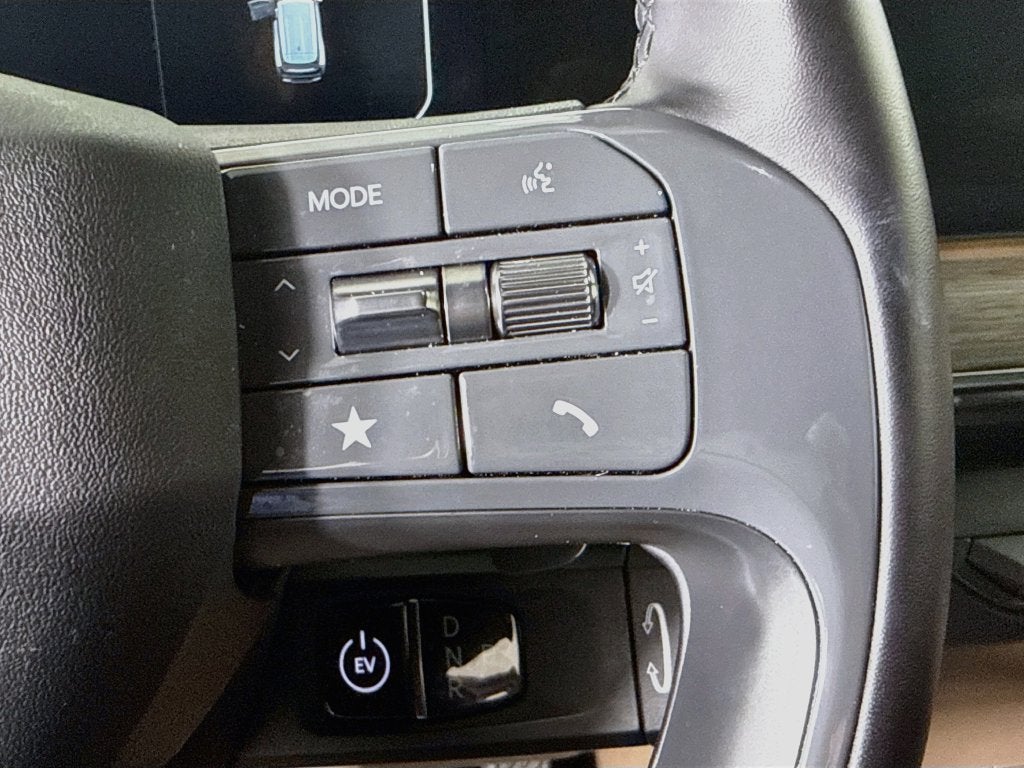 2024 Kia EV9 Land