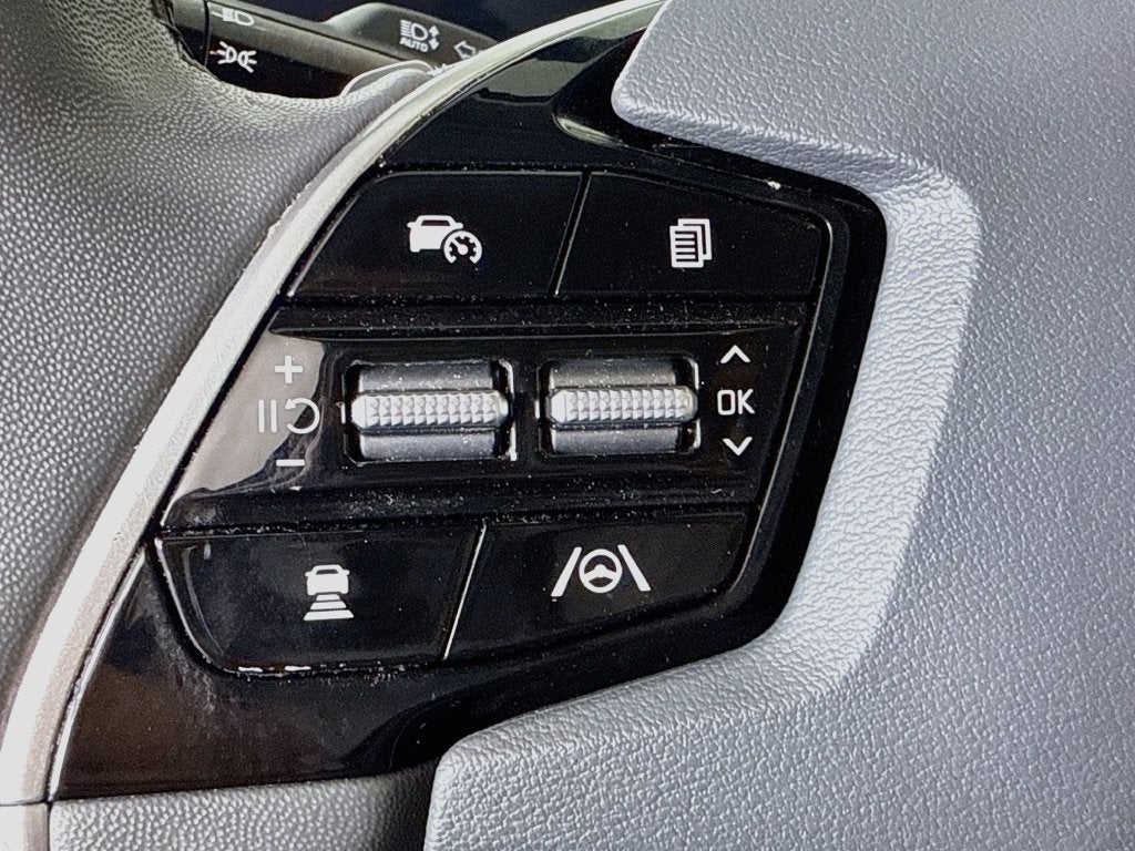 2023 Kia Niro EX