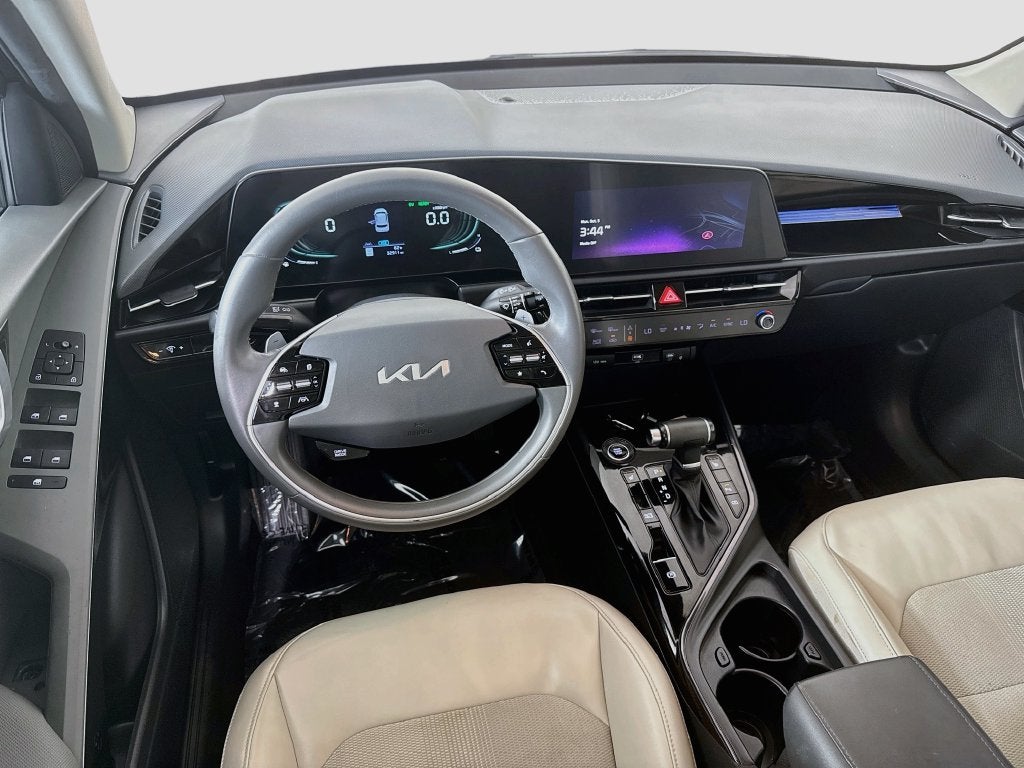 2023 Kia Niro EX