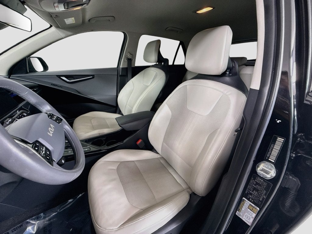 2023 Kia Niro EX