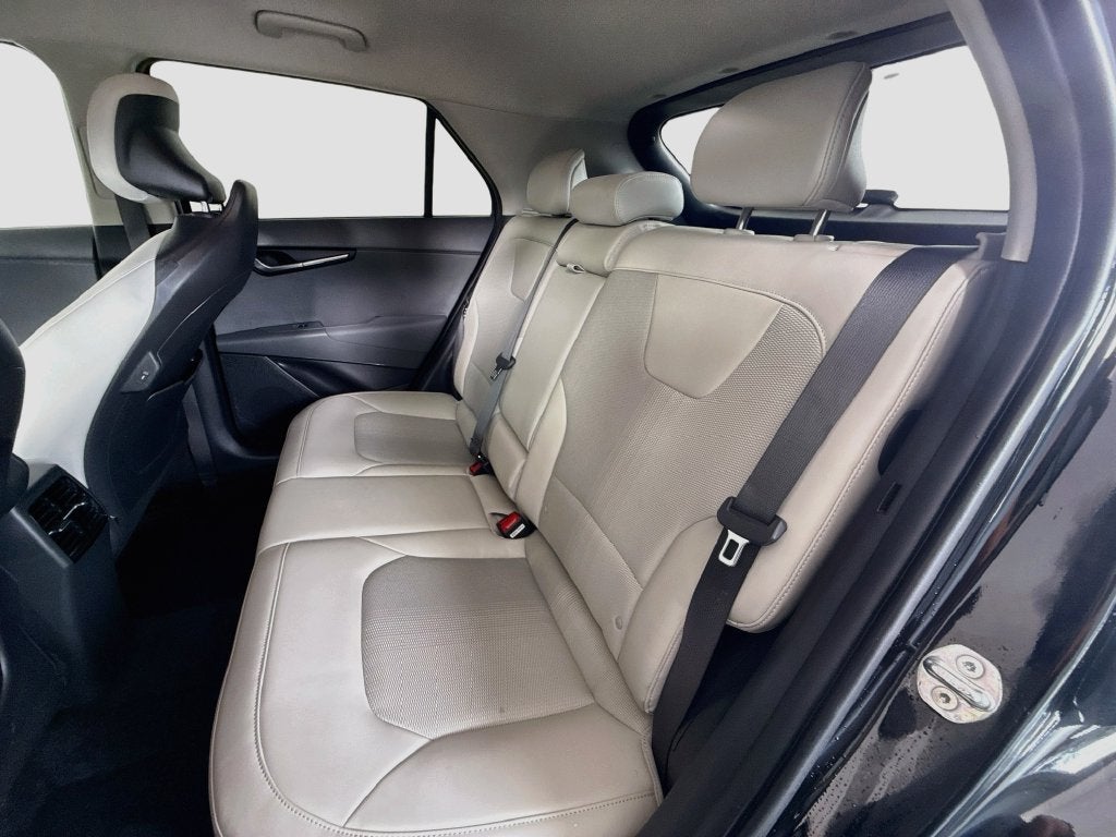 2023 Kia Niro EX