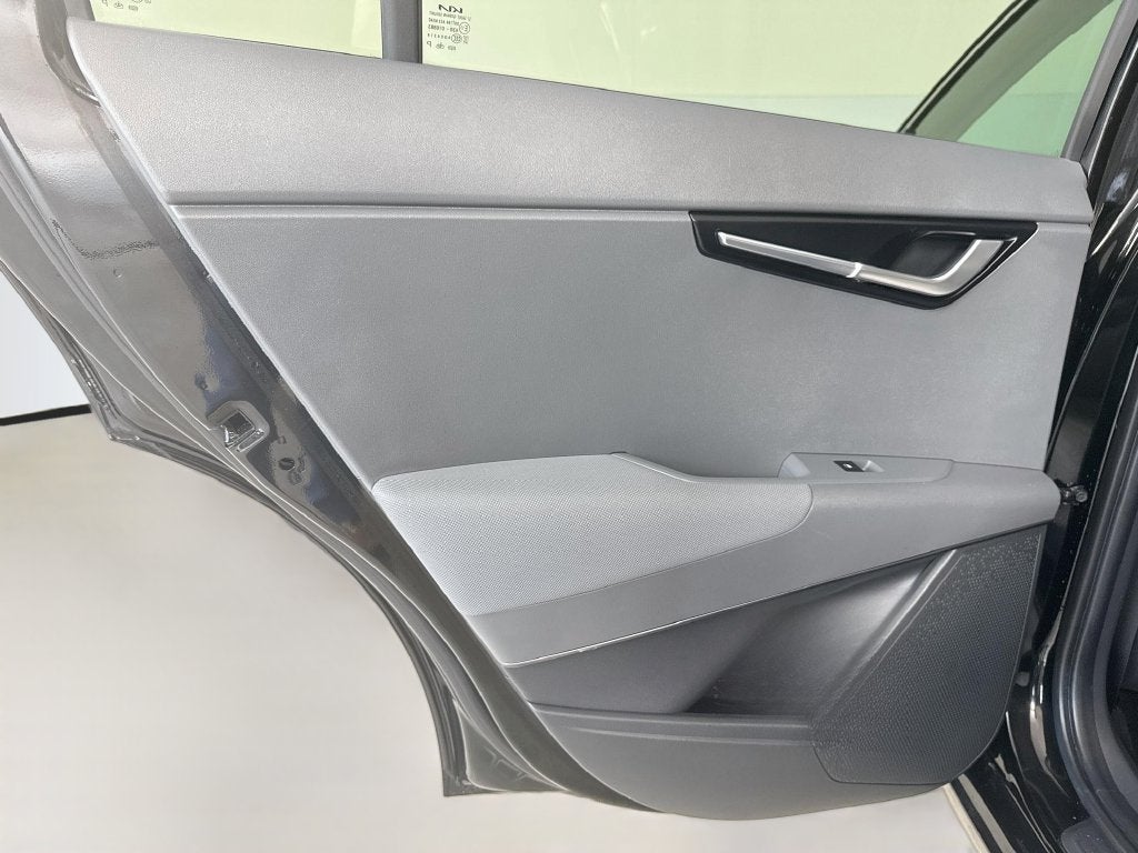2023 Kia Niro EX