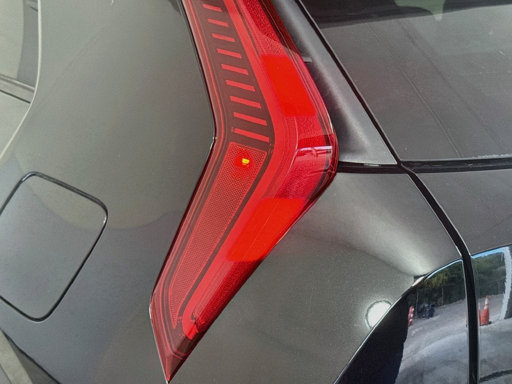 2023 Kia Niro EX