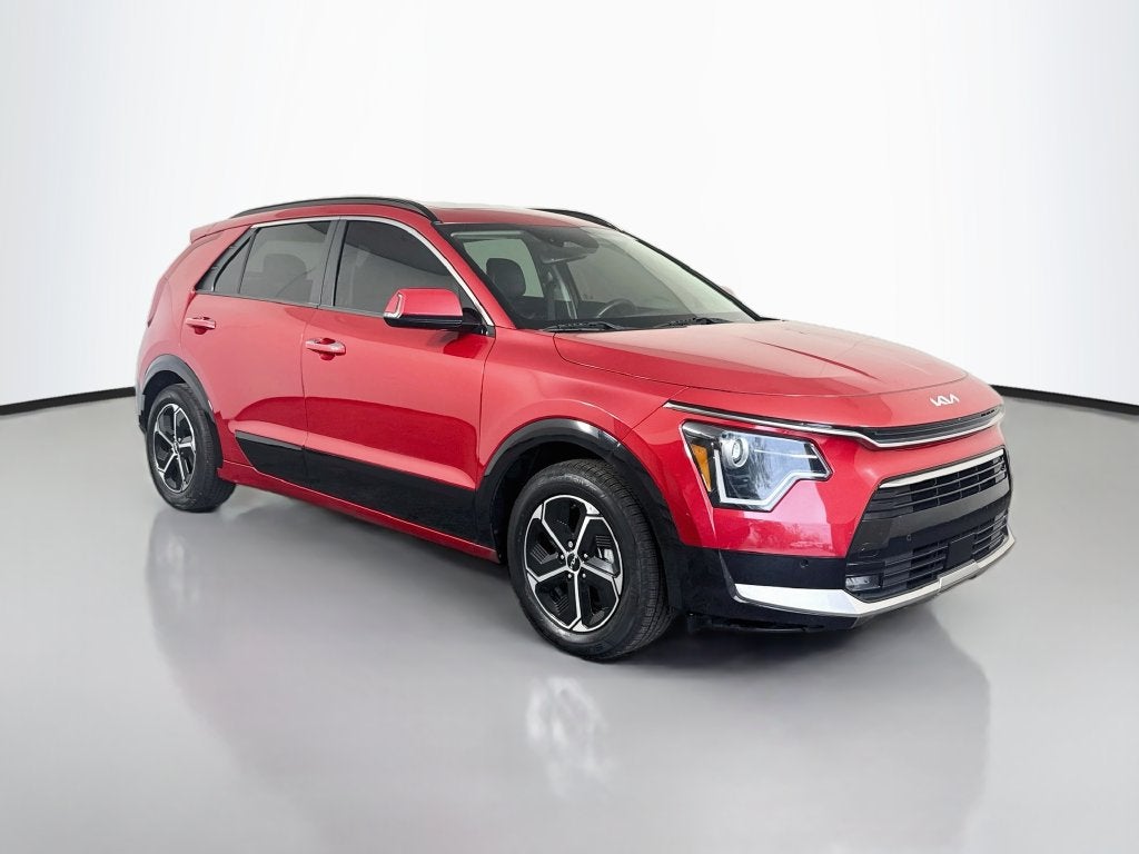 2023 Kia Niro SX
