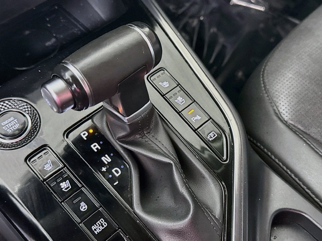 2023 Kia Niro SX