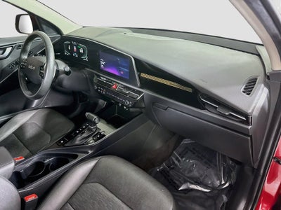 2023 Kia Niro SX