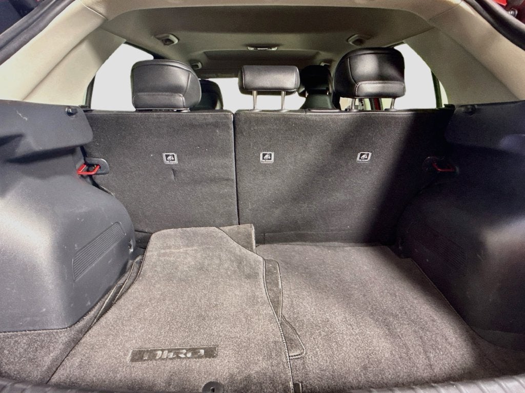 2023 Kia Niro SX