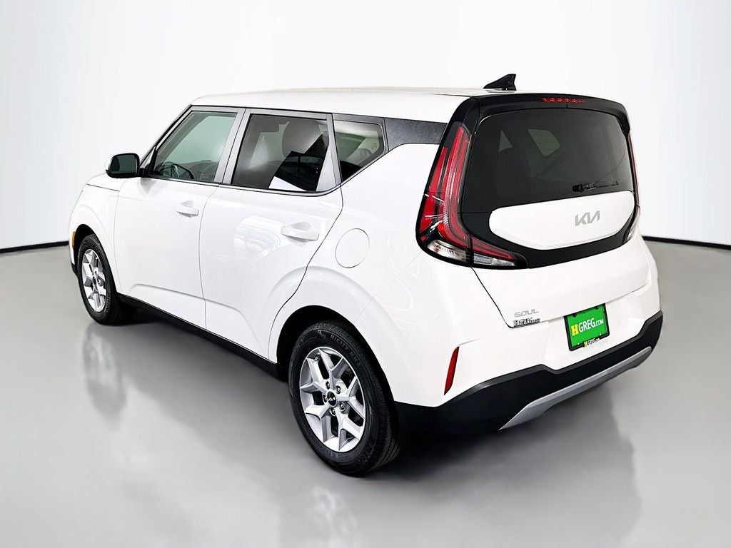 2024 Kia Soul LX