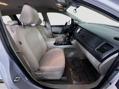 2019 Kia Sedona L