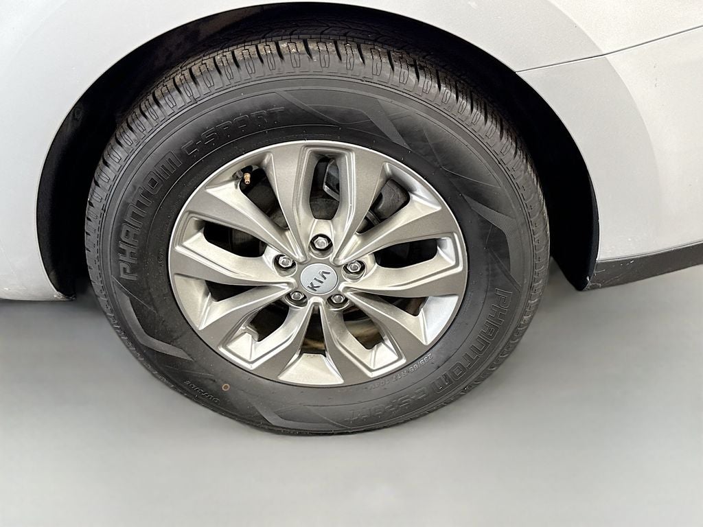 2019 Kia Sedona L
