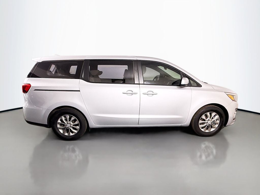 2019 Kia Sedona L